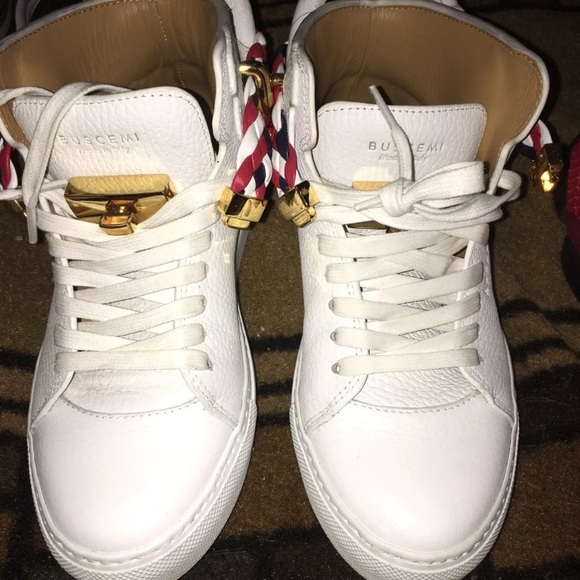 Buscime - Picture 2 of 3